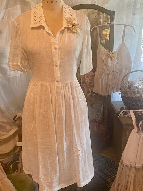 Simple Linen Dress with Antique Lace Collar