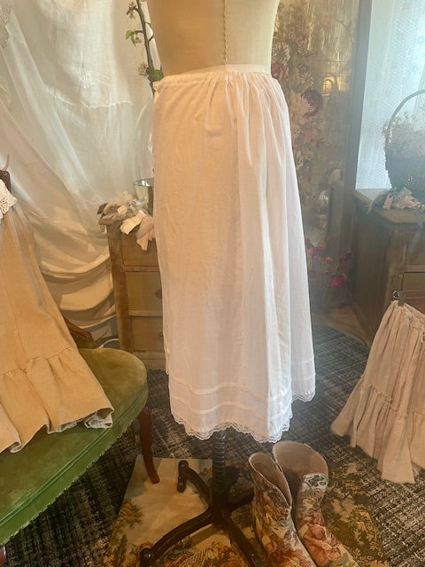 COTTON UNDERSKIRT