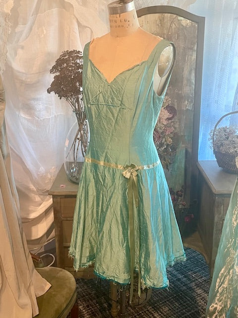 ANGIE - RAW SILK 1990S UPCYCLED OOAK