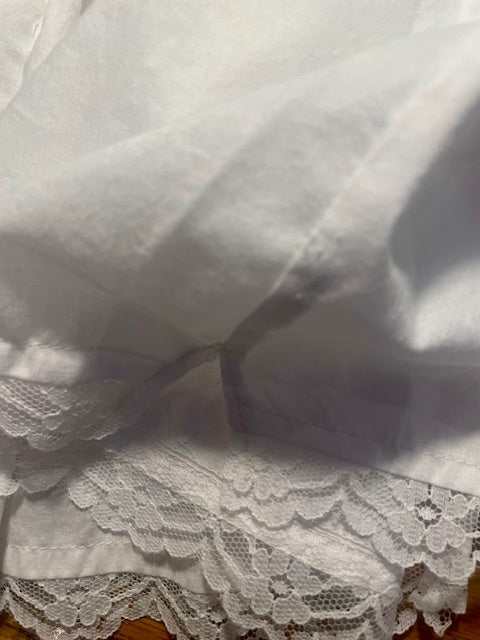 COTTON CAMI WITH VINTAGE LACE
