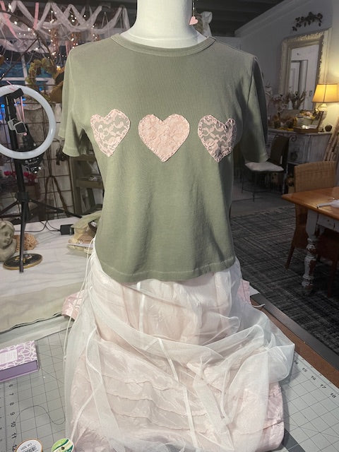 EMBROIDERED TEE - 3 HEARTS ON MUTED GREEN